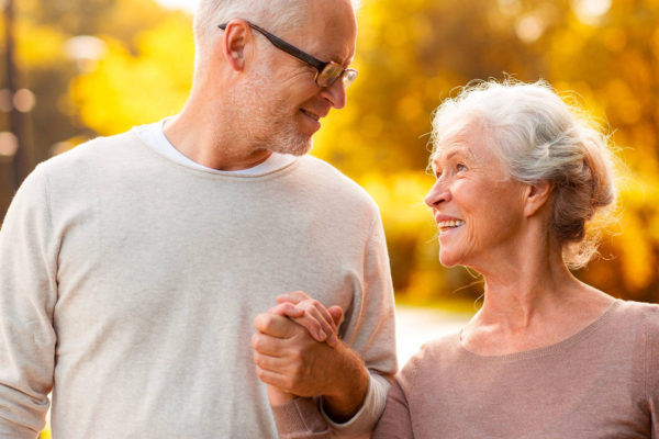 funeral-planning-couple funeral-planning-couple